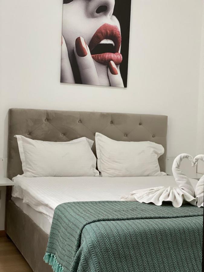 City Center Glam Apartments Palas Yaş Dış mekan fotoğraf